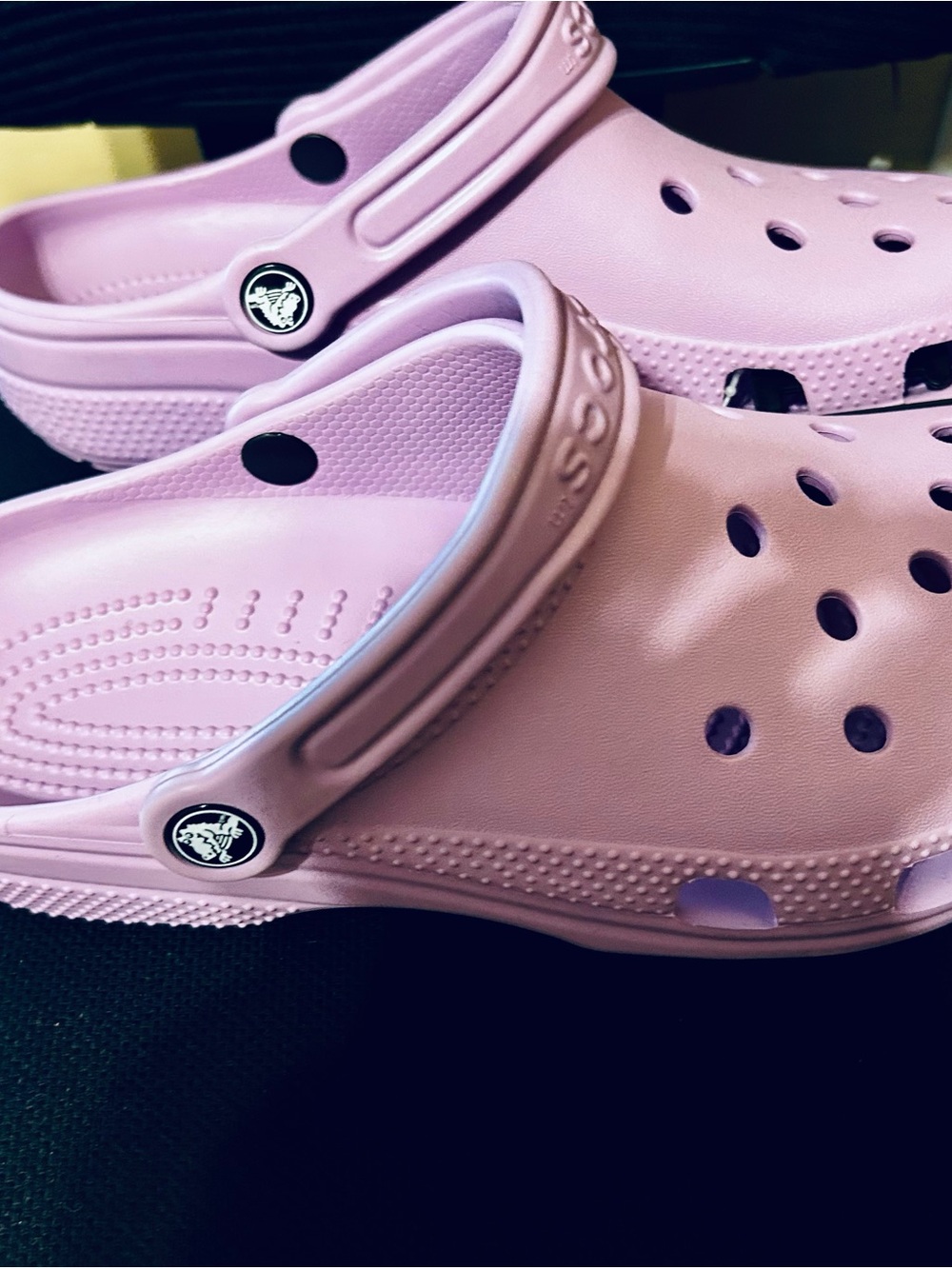 CROCS Classic Clog in Light Purple - Picture 3 of 4